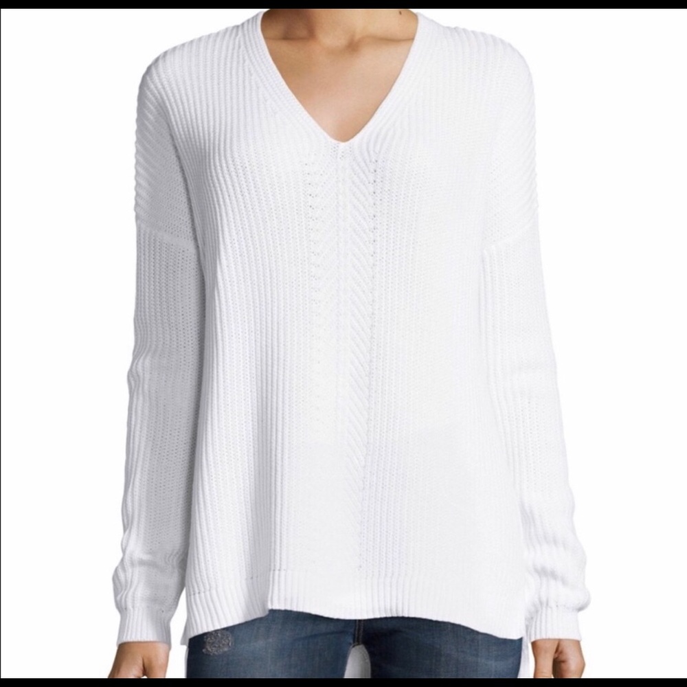 Vince Crochet Knit Linen V-neck sweater